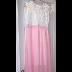 Lace/chiffon dress